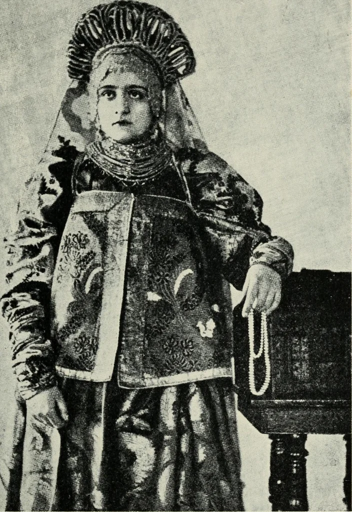 An illustration from Russian festivals and costumes for pageant and dance, 1921, leaf 72