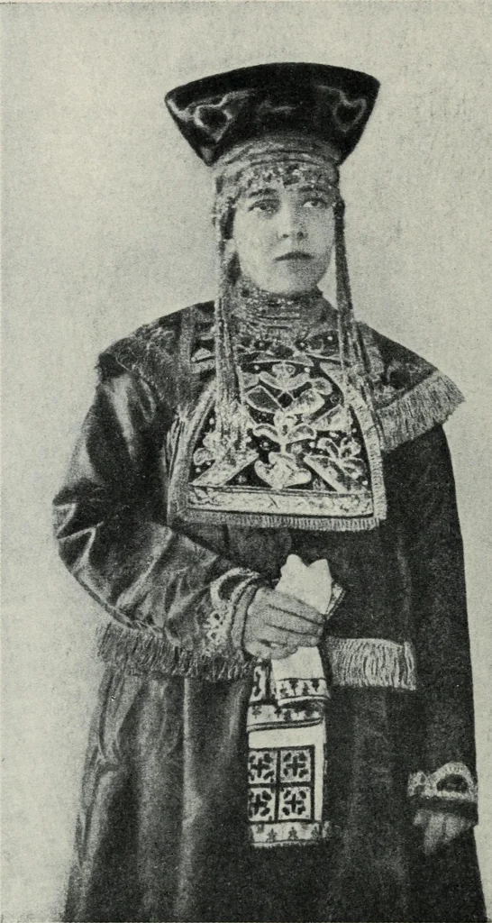 An illustration from Russian festivals and costumes for pageant and dance, 1921, leaf 83