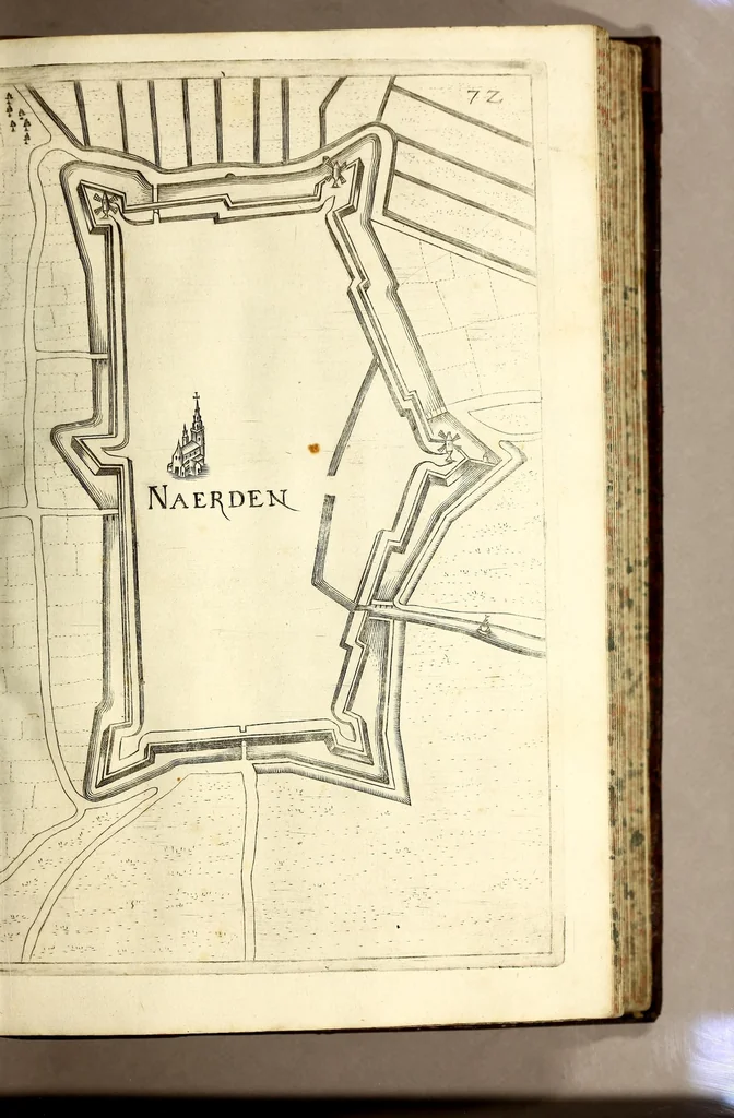 An illustration from Schau-Platz dess Niederlandes oder: Es sey die Beschreibung der siebenzehen Provincien desselben, : mit beygefügten Grundrissen der Städt und vornehmen Vestungen, von wem sie de facto besessen, wie, auff was Weiss, vnd zu welcher Zeit sie erworben Worden., 1673, leaf 459