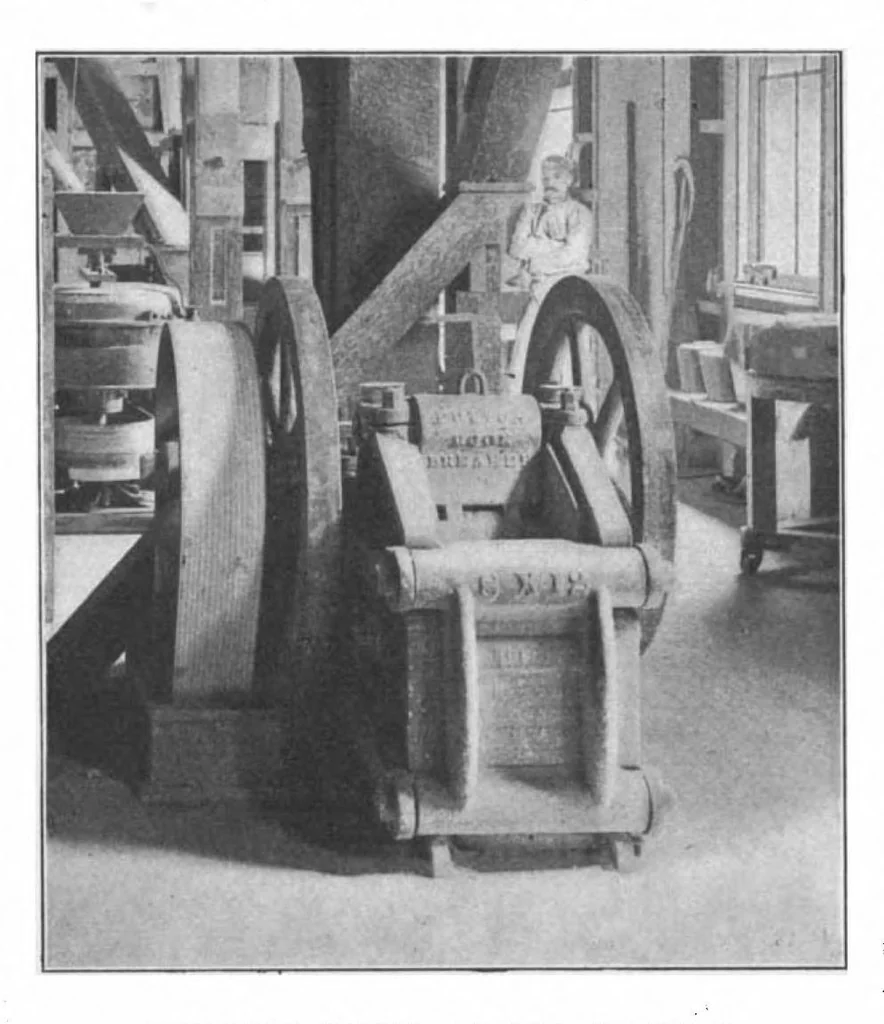 An illustration from Scientific American, Vol. 82, No. 21 (May 1900), 1900, leaf 5