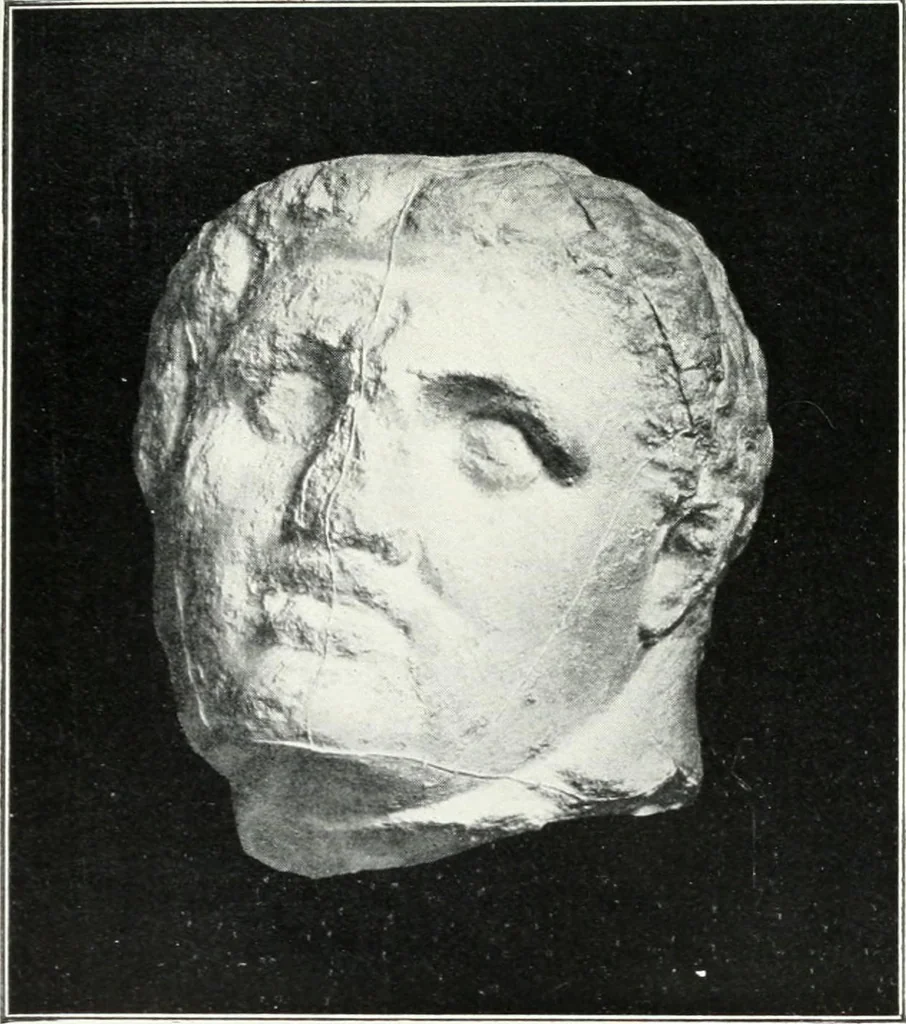 An illustration from Scopas et Praxitèle : la sculpture grecque au IVe siècle jusqu'au temps d'Alexandre, 1907, leaf 34