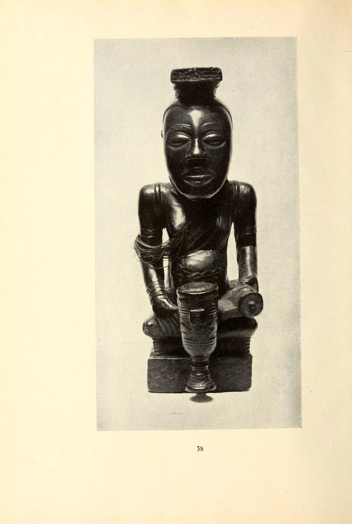 An illustration from Scultura africana : con uno studio critico, 1900, leaf 74