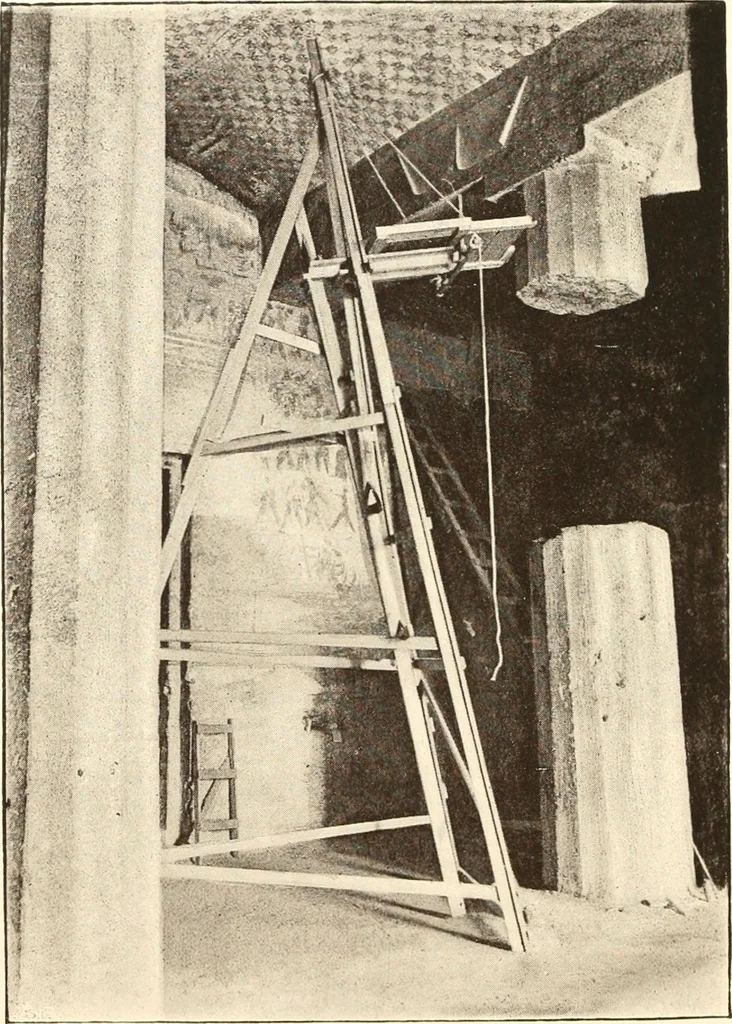 An illustration from The season's work at Ahnas and Beni Hasan : 1890-1891, 1891, leaf 39