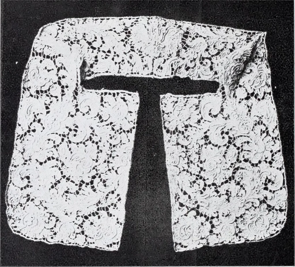An illustration from Section française (class 84); dentelles, broderies, passementeries et dessins, 1908, leaf 29
