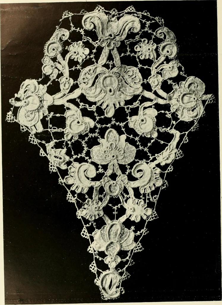 An illustration from Seven centuries of lace, 1908, leaf 119