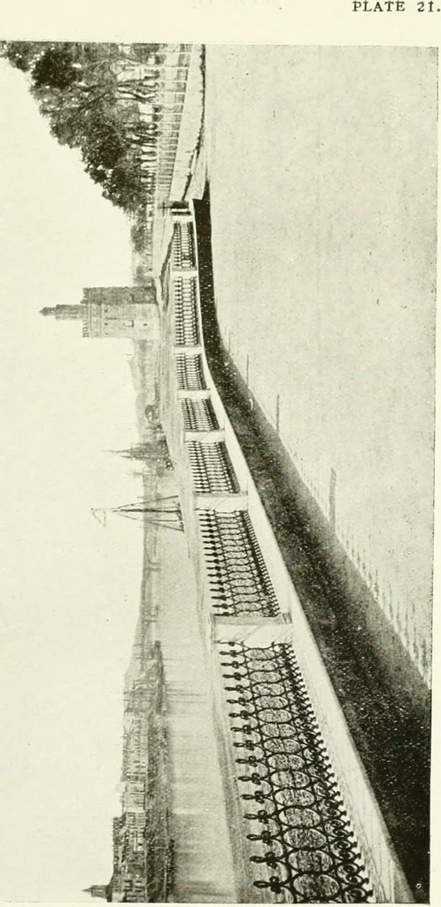 An illustration from Seville; an historical and descriptive account of "the pearl of Andalusia,", 1907, leaf 188