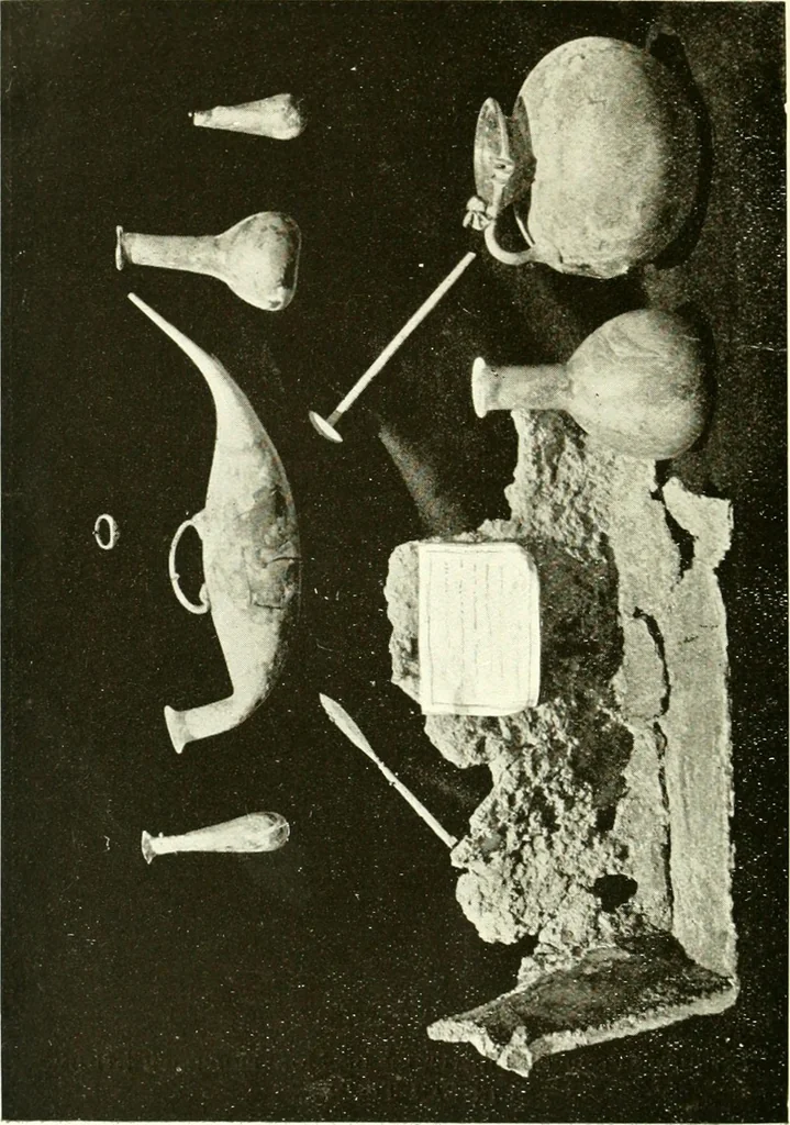 An illustration from Seville; an historical and descriptive account of "the pearl of Andalusia,", 1907, leaf 223