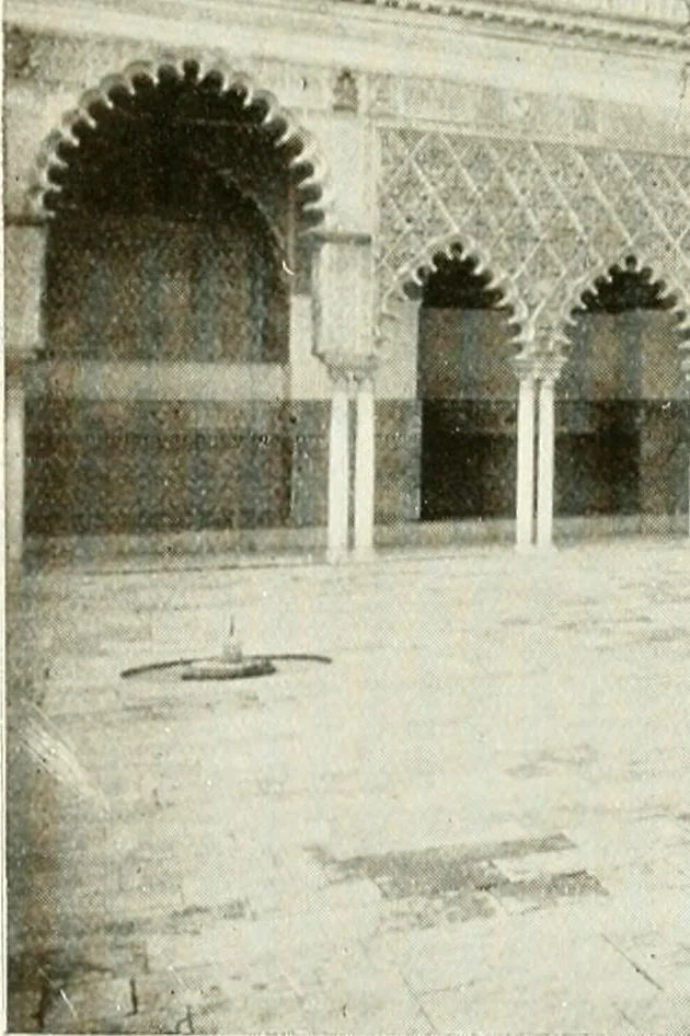 An illustration from Seville; an historical and descriptive account of "the pearl of Andalusia,", 1907, leaf 320