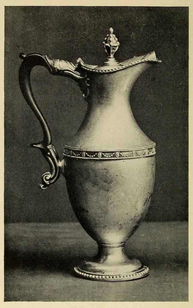 An illustration from Sheffield plate, 1907, leaf 196