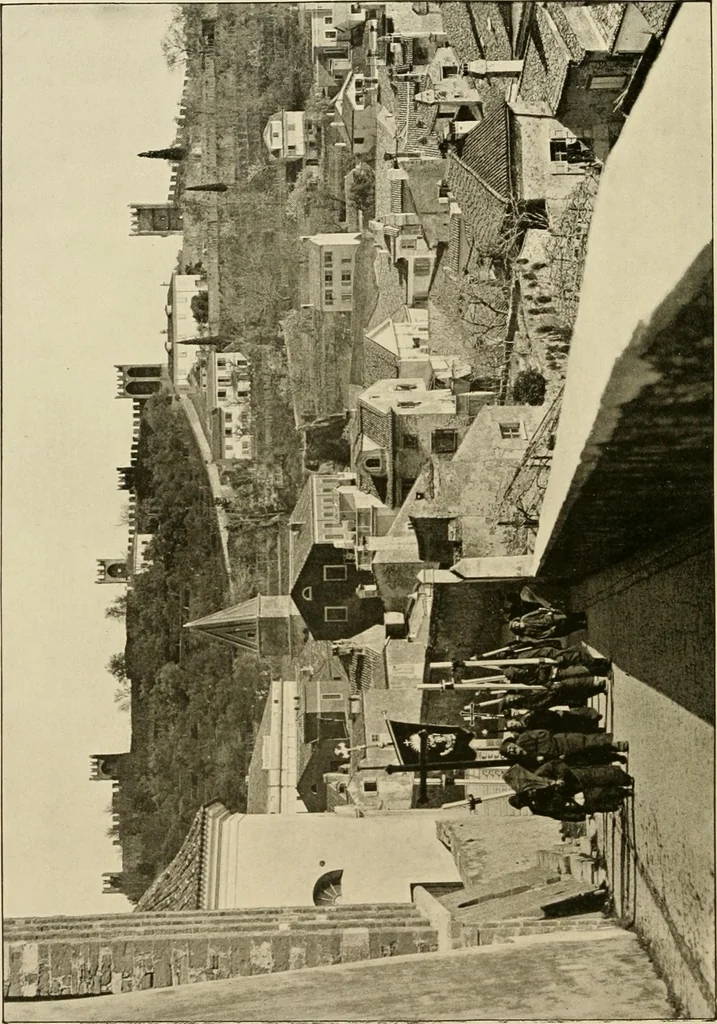 An illustration from The shores of the Adriatic, the Austrian side : the Kèustenlande, Istria, and Dalmatia, 1908, leaf 139