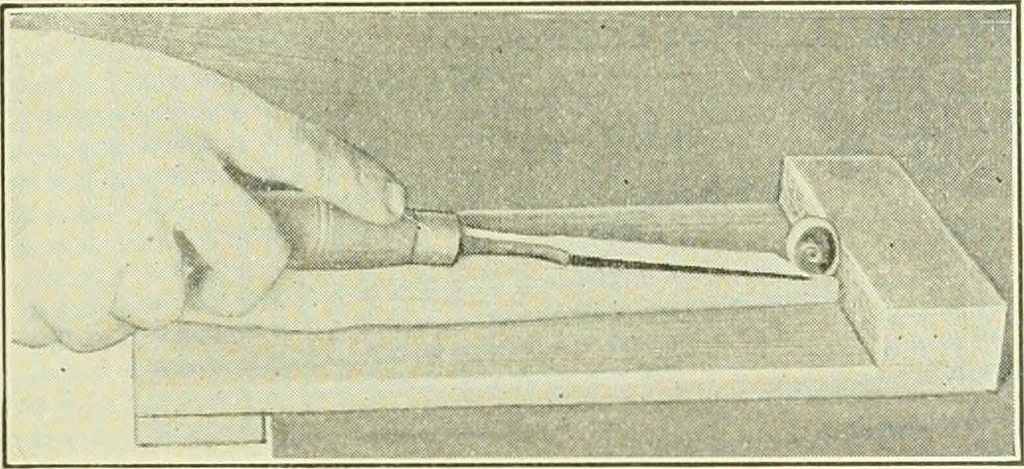 An illustration from A shorter course in woodworking; a practical manual for home and school, 1911, leaf 60