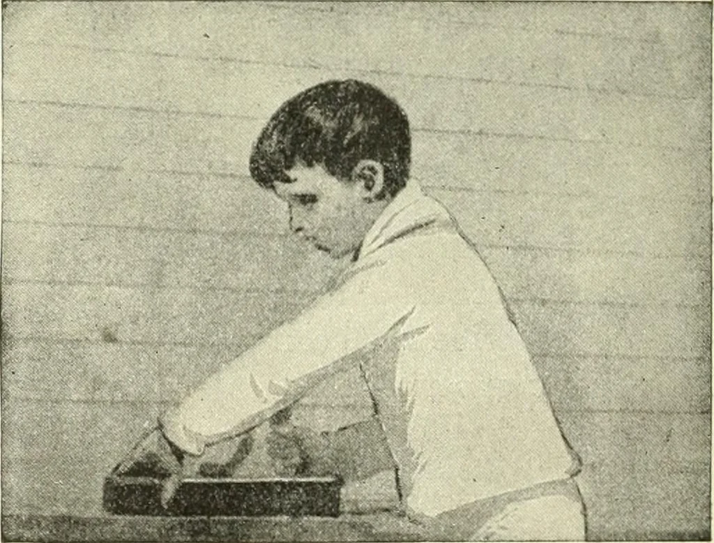 An illustration from A shorter course in woodworking; a practical manual for home and school, 1911, leaf 69