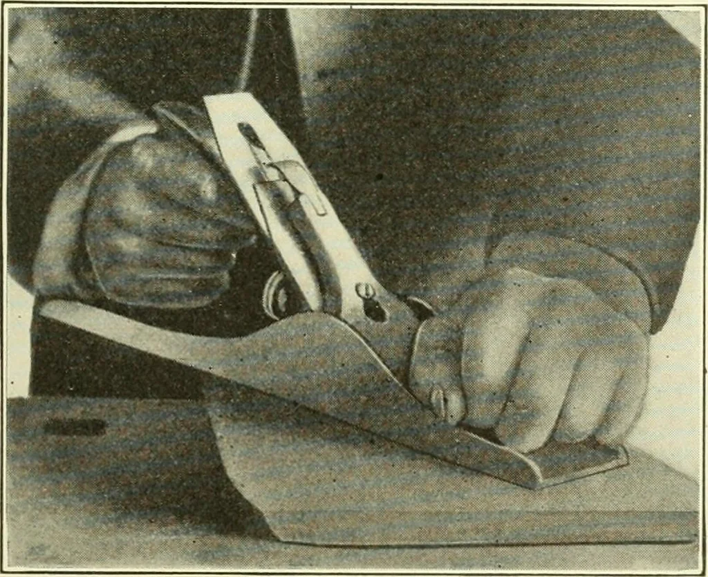 An illustration from A shorter course in woodworking; a practical manual for home and school, 1911, leaf 70