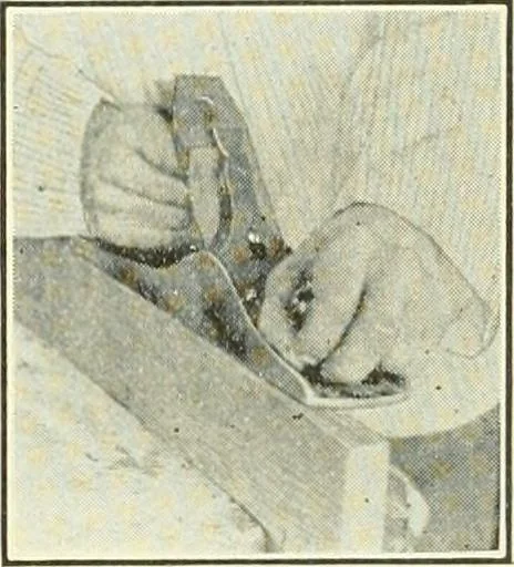 An illustration from A shorter course in woodworking; a practical manual for home and school, 1911, leaf 71