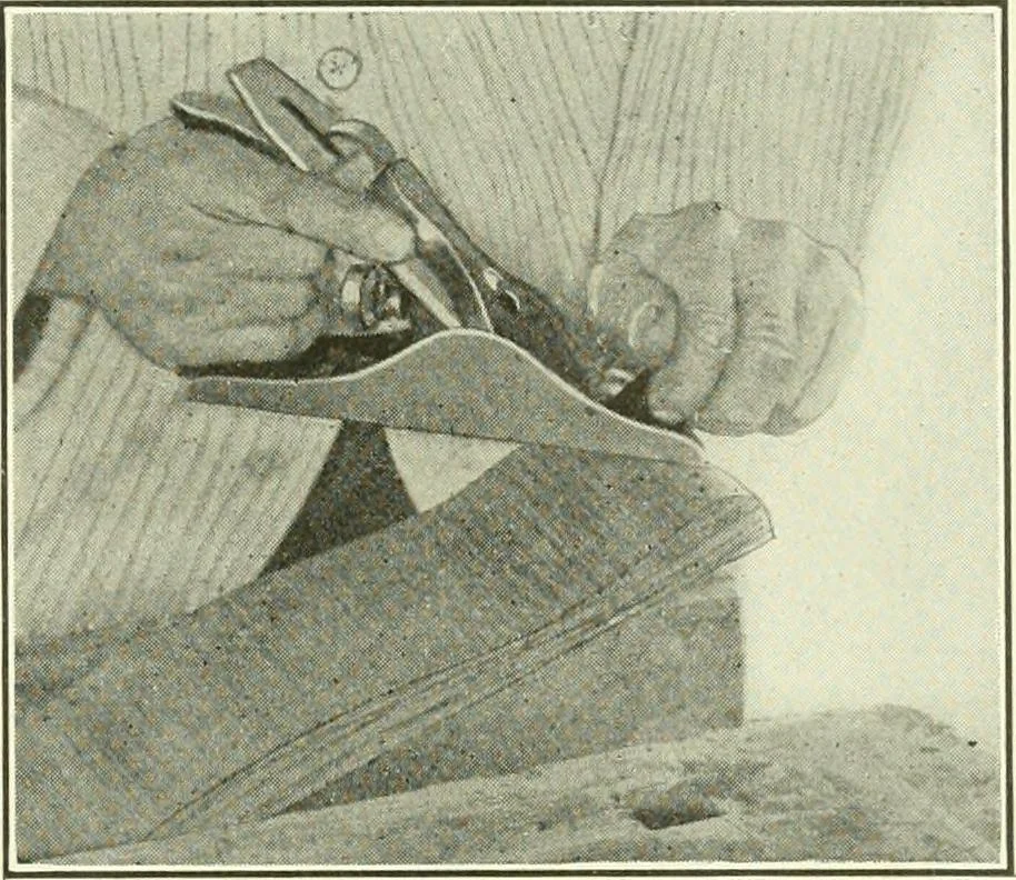 An illustration from A shorter course in woodworking; a practical manual for home and school, 1911, leaf 72