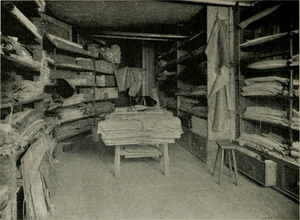 An illustration from A short history of bookbinding and a glossary of styles and terms used in binding, with a brief account of the celebrated binders and patrons of bookbinding from whom the various styles are named, description of leathers, etc, 1895, leaf 41