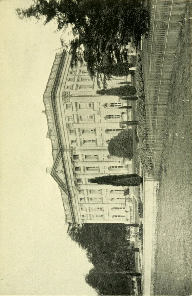 An illustration from A short history of renaissance architecture in England, 1500-1800, 1900, leaf 210