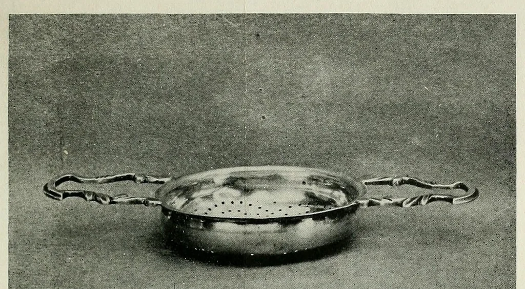 An illustration from Silver: pewter: Sheffield plate, 1921, leaf 283