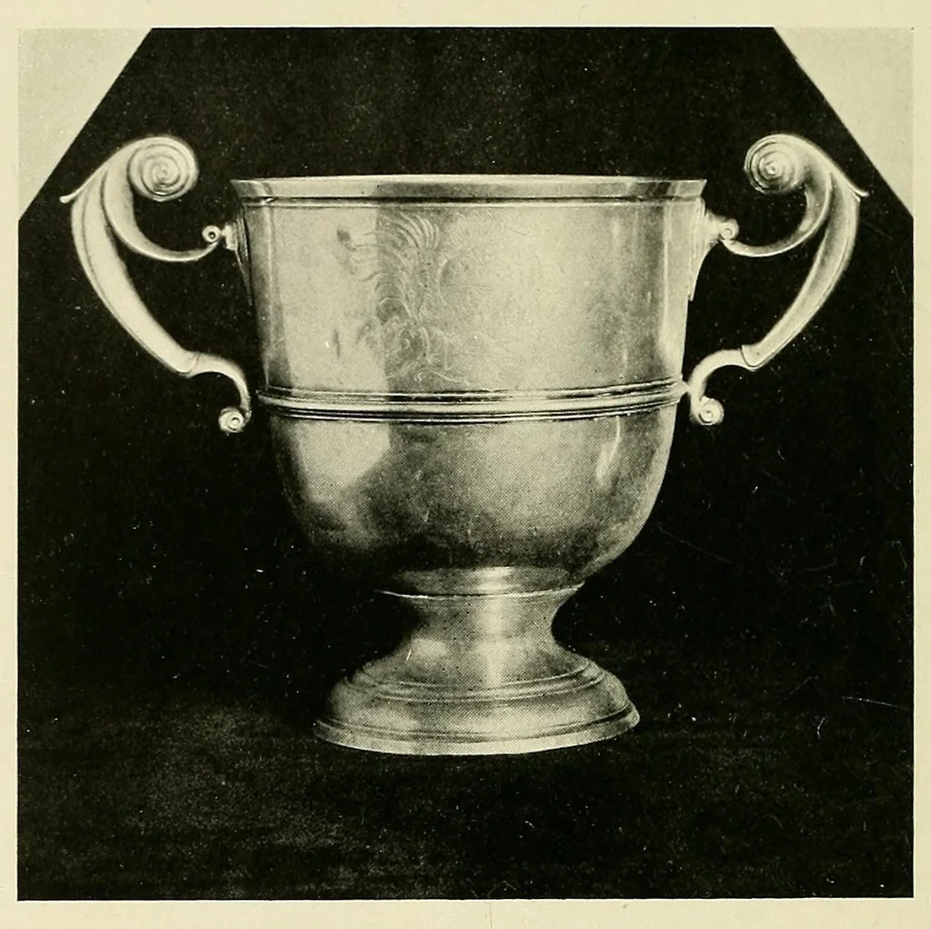 An illustration from Silver: pewter: Sheffield plate, 1921, leaf 300