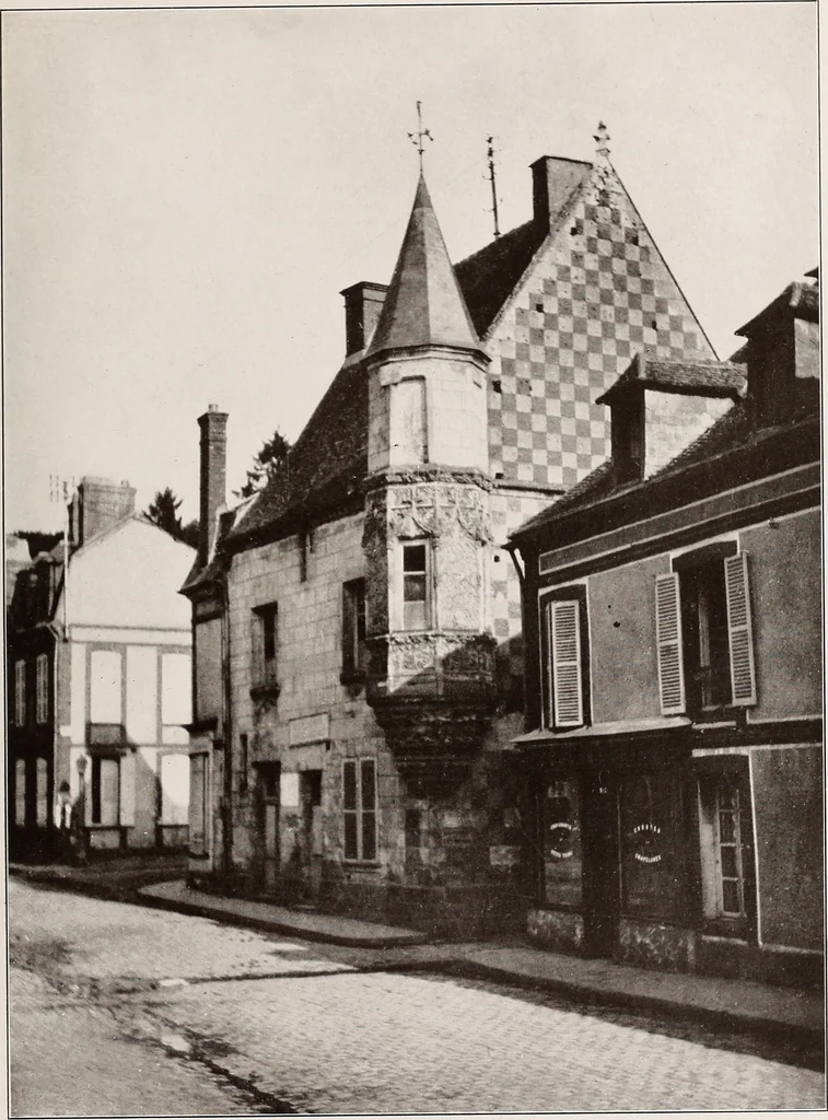 An illustration from Small French buildings; the architecture of town and country, comprising cottages, farmhouses, minor chateaux or manors with their farm groups, small town dwellings, and a few churches, 1921, leaf 114