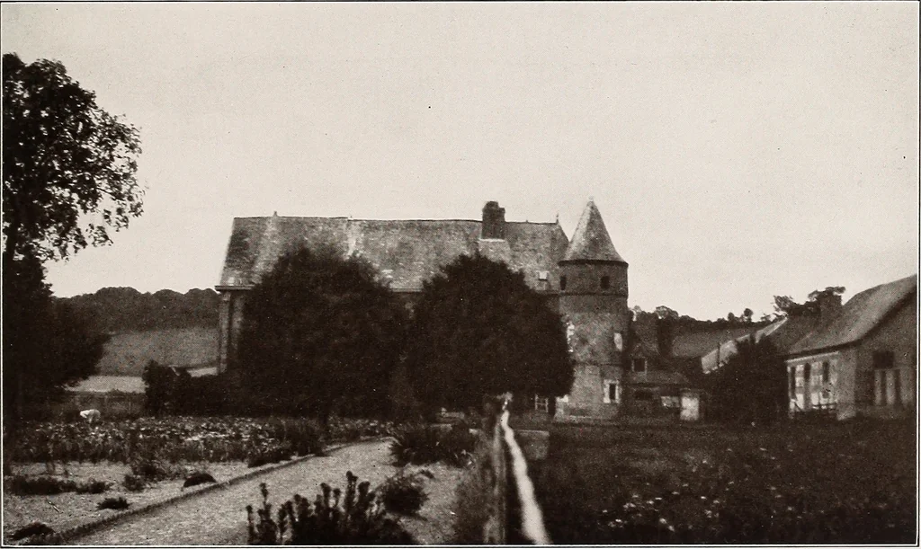 An illustration from Small French buildings; the architecture of town and country, comprising cottages, farmhouses, minor chateaux or manors with their farm groups, small town dwellings, and a few churches, 1921, leaf 172