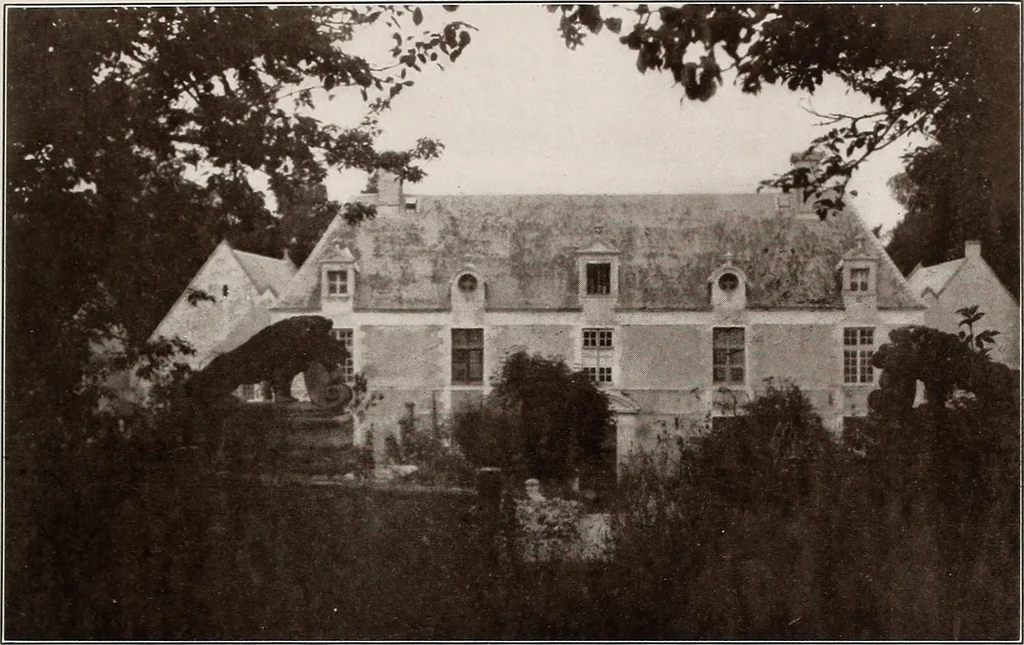 An illustration from Small French buildings; the architecture of town and country, comprising cottages, farmhouses, minor chateaux or manors with their farm groups, small town dwellings, and a few churches, 1921, leaf 198