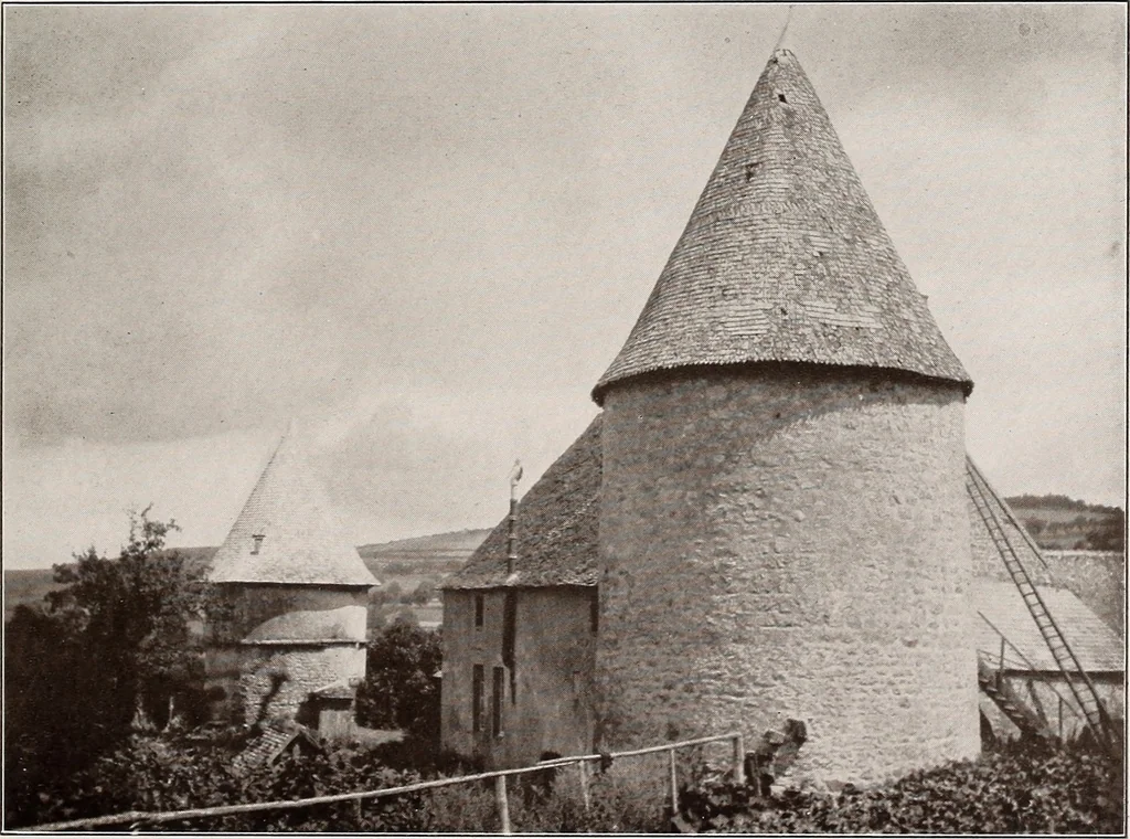 An illustration from Small French buildings; the architecture of town and country, comprising cottages, farmhouses, minor chateaux or manors with their farm groups, small town dwellings, and a few churches, 1921, leaf 198