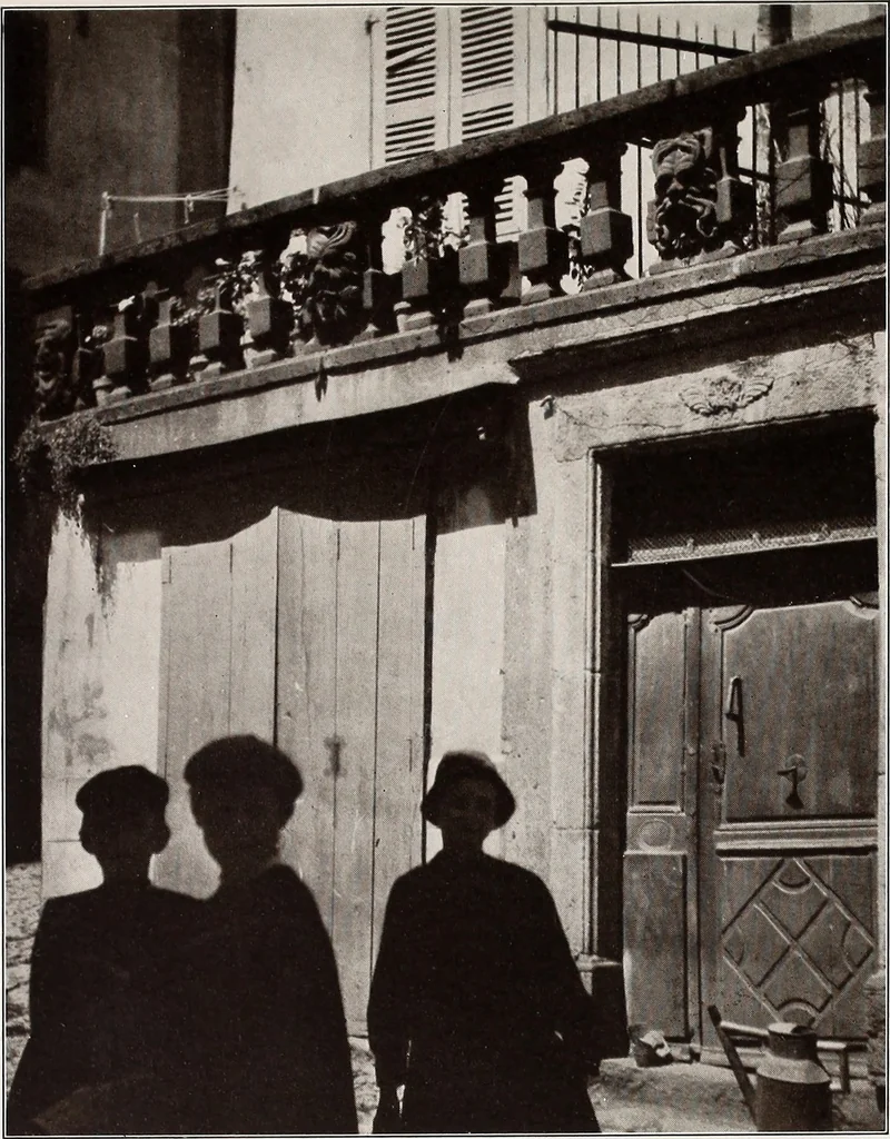 An illustration from Small French buildings; the architecture of town and country, comprising cottages, farmhouses, minor chateaux or manors with their farm groups, small town dwellings, and a few churches, 1921, leaf 266