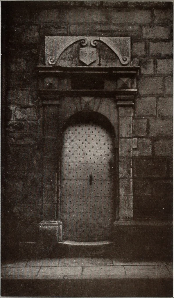 An illustration from Small French buildings; the architecture of town and country, comprising cottages, farmhouses, minor chateaux or manors with their farm groups, small town dwellings, and a few churches, 1921, leaf 282
