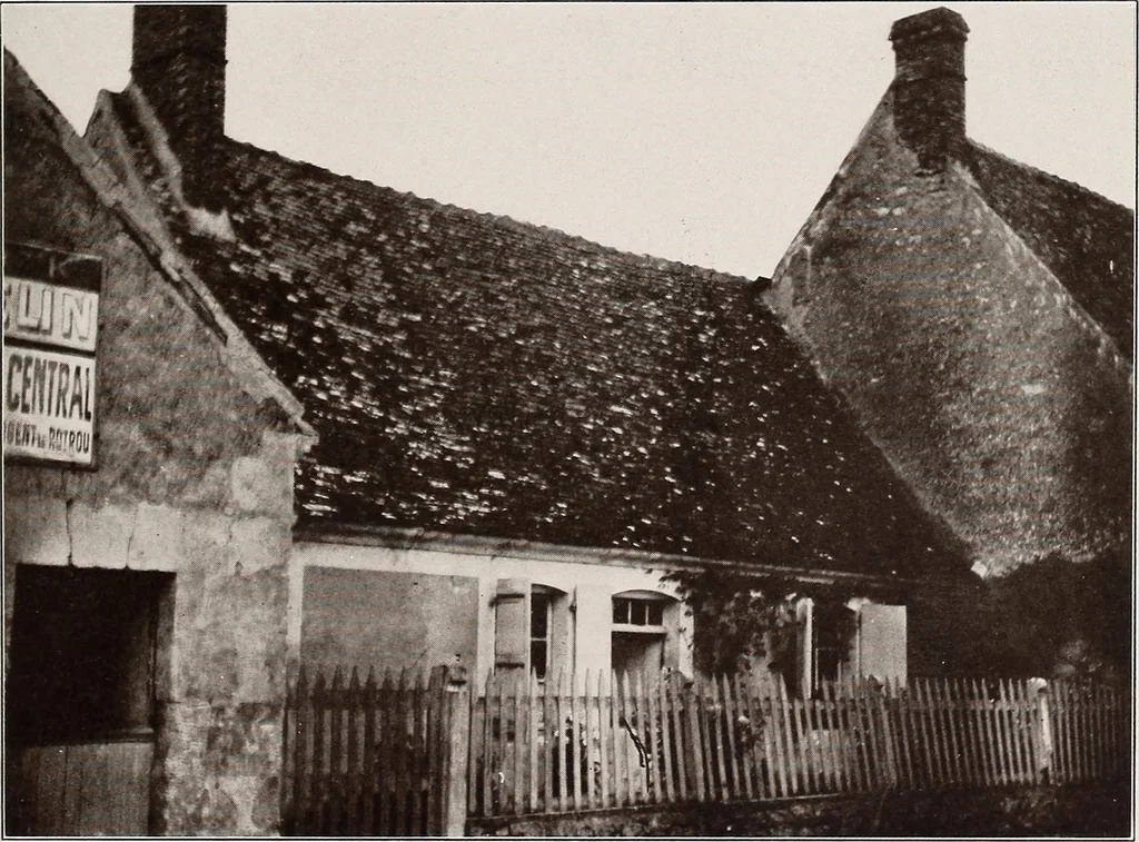 An illustration from Small French buildings; the architecture of town and country, comprising cottages, farmhouses, minor chateaux or manors with their farm groups, small town dwellings, and a few churches, 1921, leaf 54