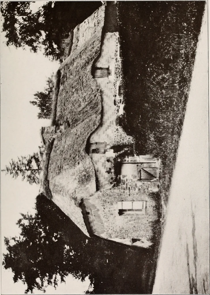 An illustration from Small French buildings; the architecture of town and country, comprising cottages, farmhouses, minor chateaux or manors with their farm groups, small town dwellings, and a few churches, 1921, leaf 68