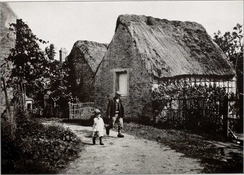 An illustration from Small French buildings; the architecture of town and country, comprising cottages, farmhouses, minor chateaux or manors with their farm groups, small town dwellings, and a few churches, 1921, leaf 7