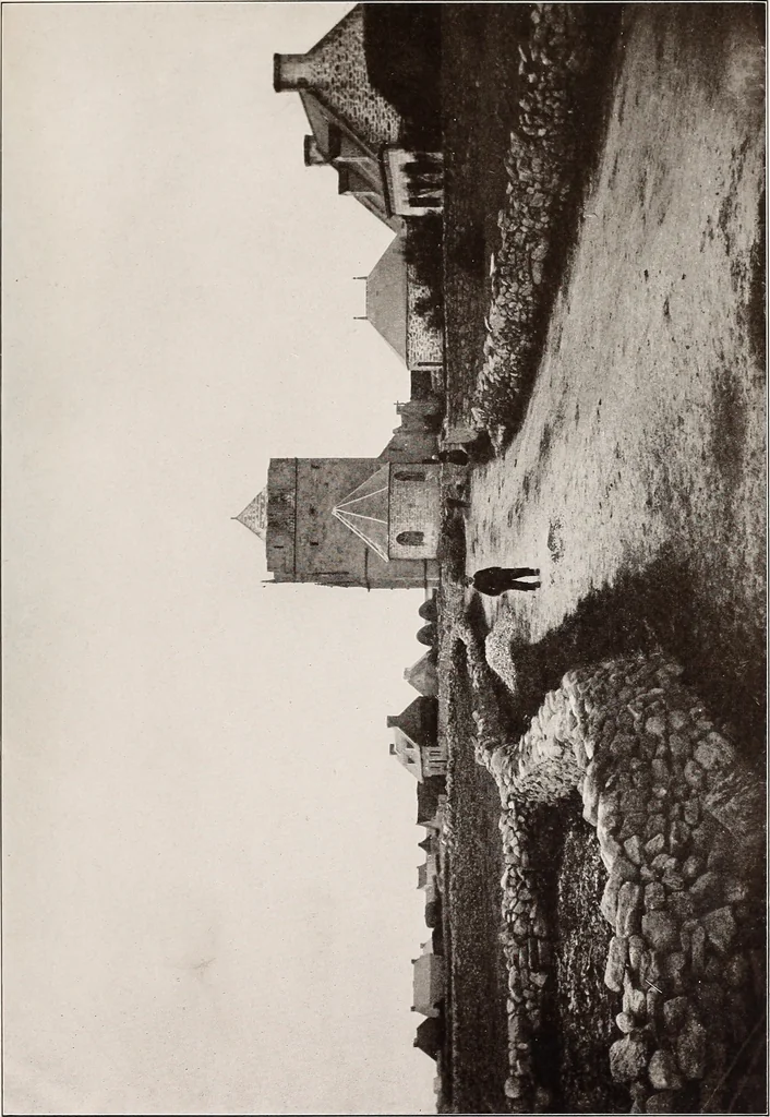 An illustration from Small French buildings; the architecture of town and country, comprising cottages, farmhouses, minor chateaux or manors with their farm groups, small town dwellings, and a few churches, 1921, leaf 84