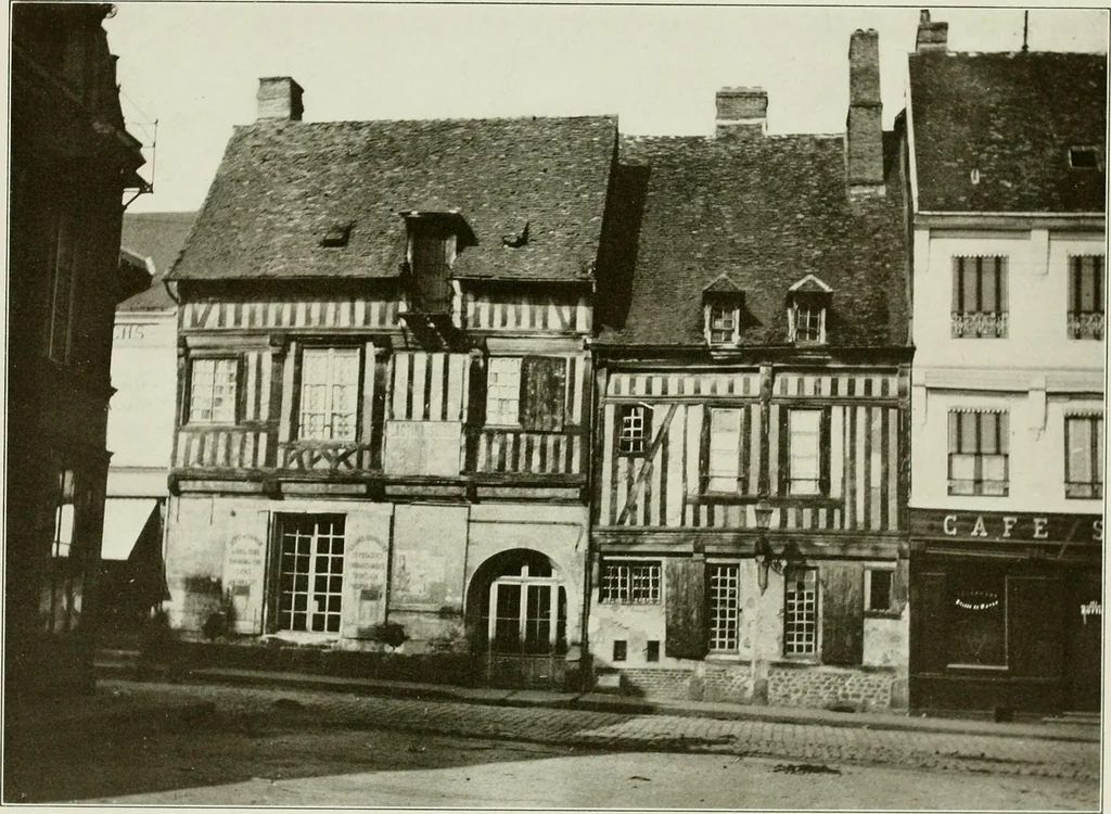 An illustration from Small French buildings; the architecture of town and country, comprising cottages, farmhouses, minor chateaux or manors with their farm groups, small town dwellings, and a few churches, 1921, leaf 108