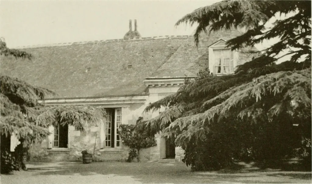 An illustration from Small French buildings; the architecture of town and country, comprising cottages, farmhouses, minor chateaux or manors with their farm groups, small town dwellings, and a few churches, 1921, leaf 242