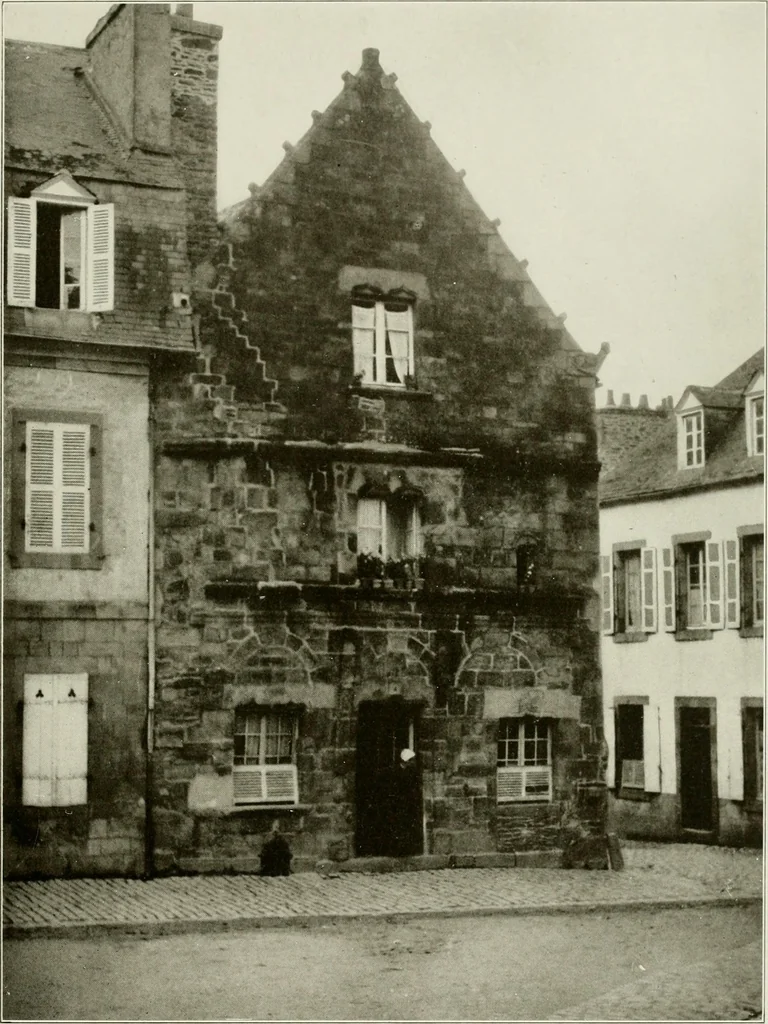 An illustration from Small French buildings; the architecture of town and country, comprising cottages, farmhouses, minor chateaux or manors with their farm groups, small town dwellings, and a few churches, 1921, leaf 96