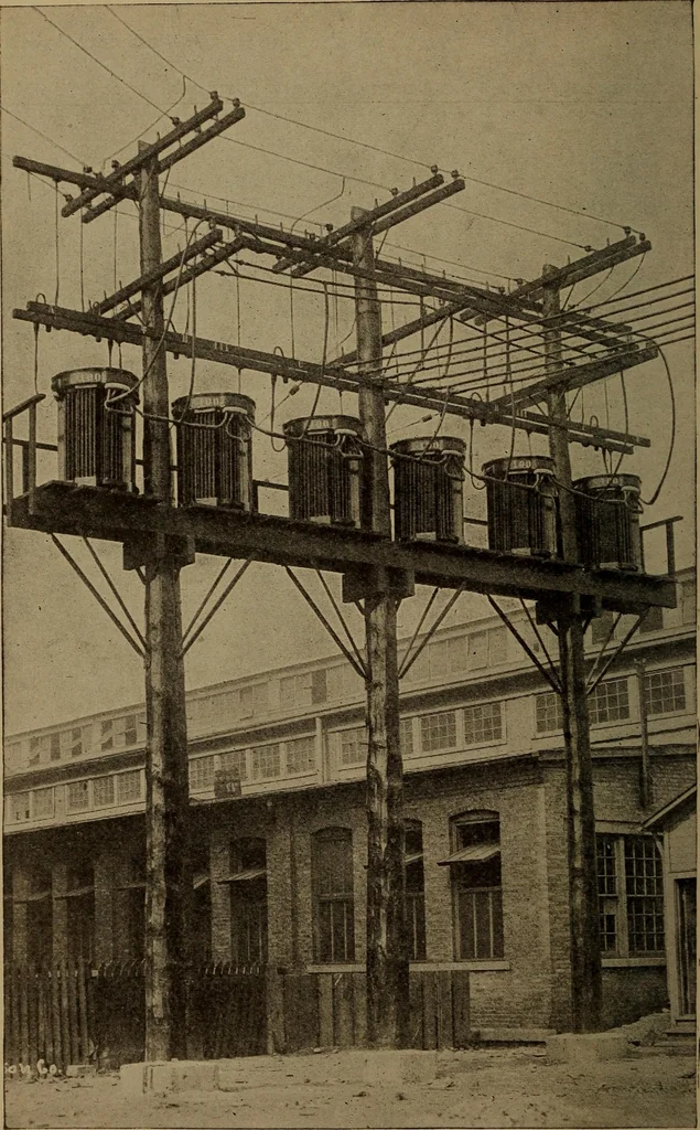 An illustration from Small motors, transformers, electromagnets; a practical presentation of design and construction data for small motors, small low- and high-tension transformers, electromagnets, and induction coils, 1920, leaf 157