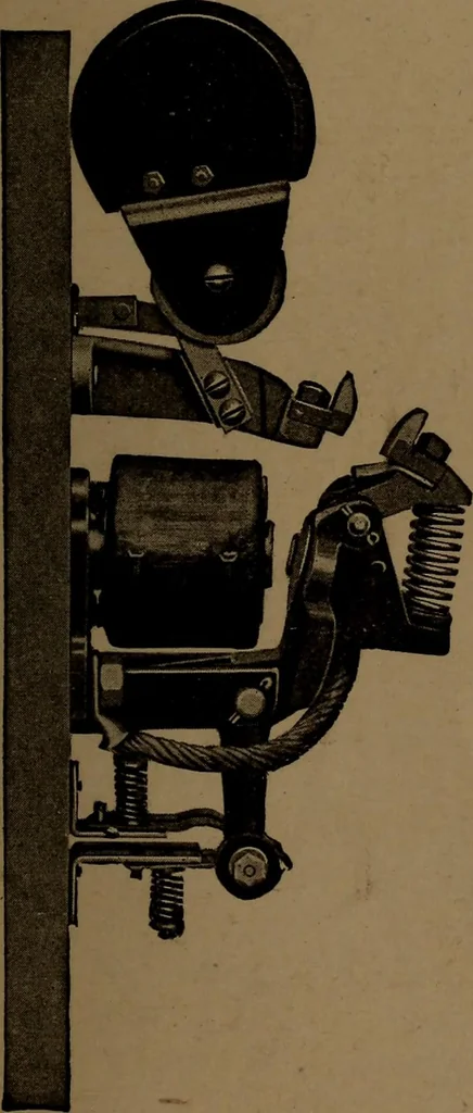 An illustration from Small motors, transformers, electromagnets; a practical presentation of design and construction data for small motors, small low- and high-tension transformers, electromagnets, and induction coils, 1920, leaf 310