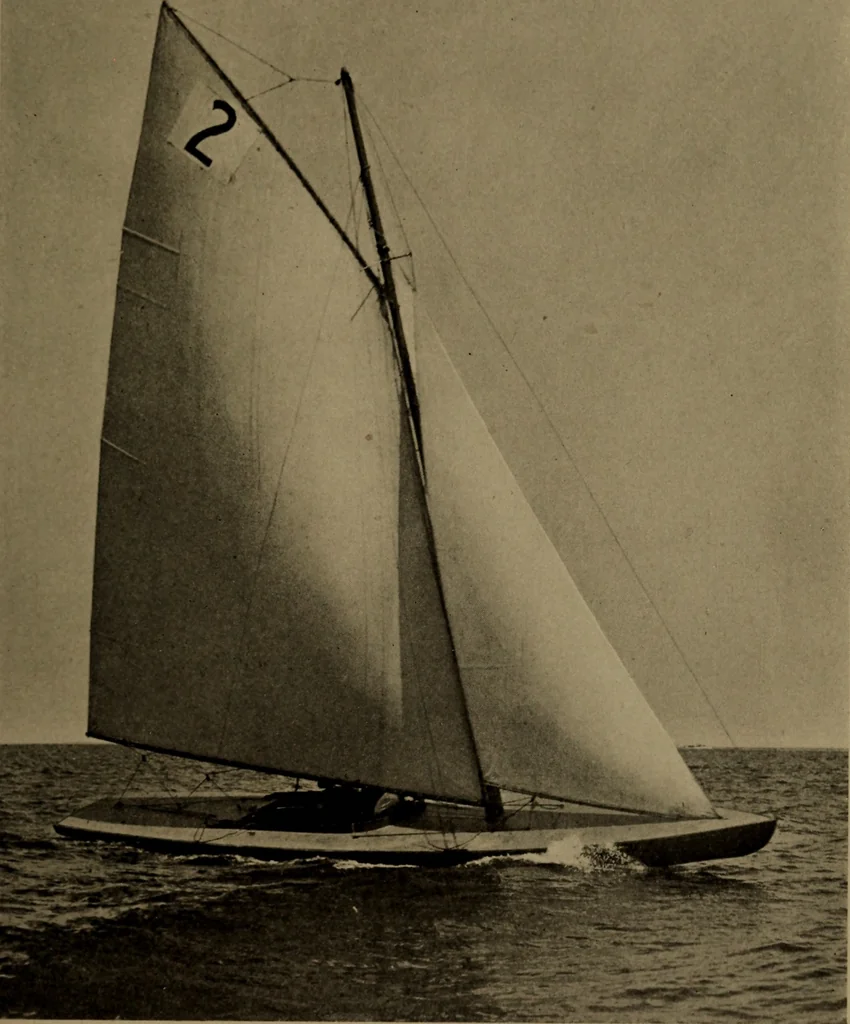 An illustration from The small yacht, its management and handling for racing and sailing, with chapters on construction, 1909, leaf 108