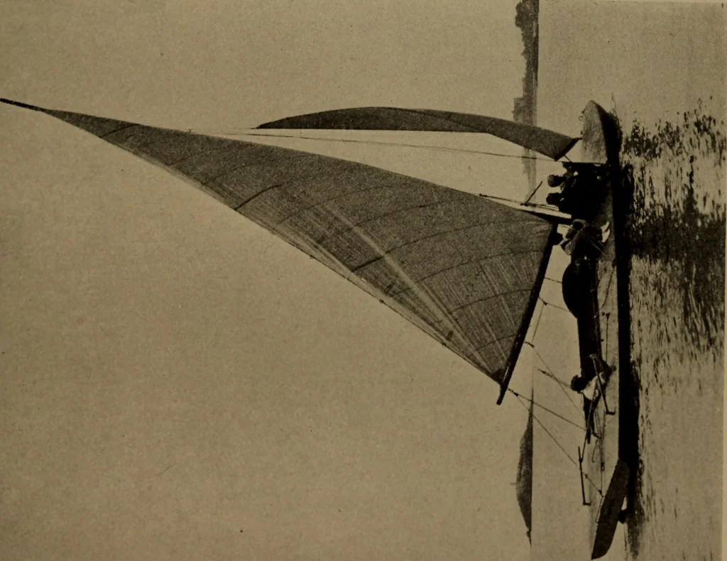 An illustration from The small yacht, its management and handling for racing and sailing, with chapters on construction, 1909, leaf 118