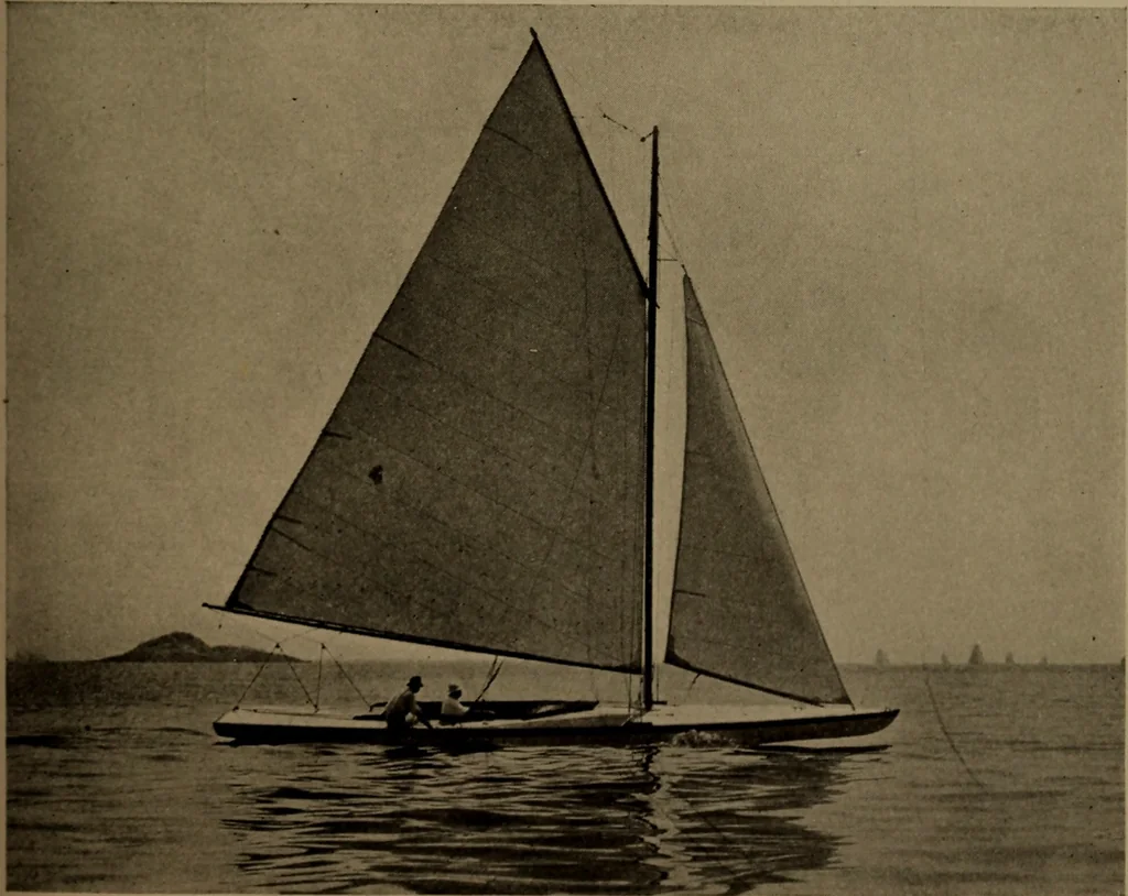 An illustration from The small yacht, its management and handling for racing and sailing, with chapters on construction, 1909, leaf 208