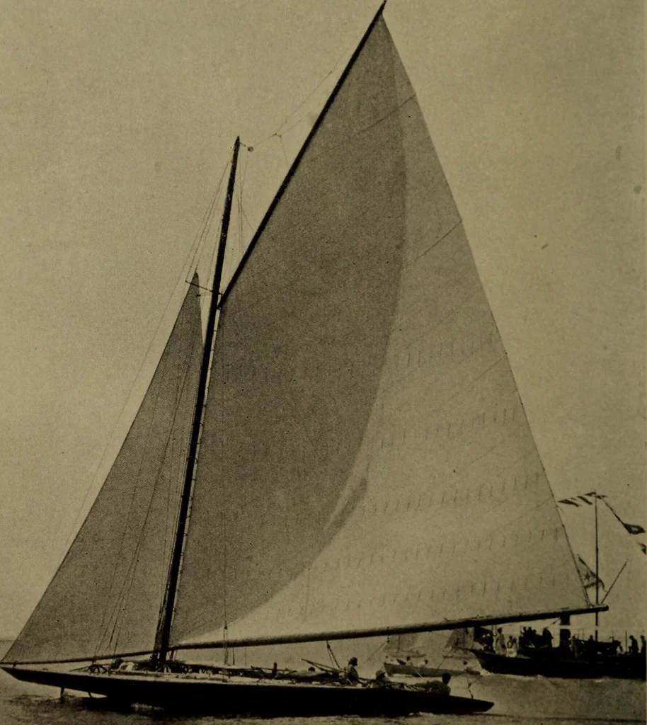 An illustration from The small yacht, its management and handling for racing and sailing, with chapters on construction, 1909, leaf 69