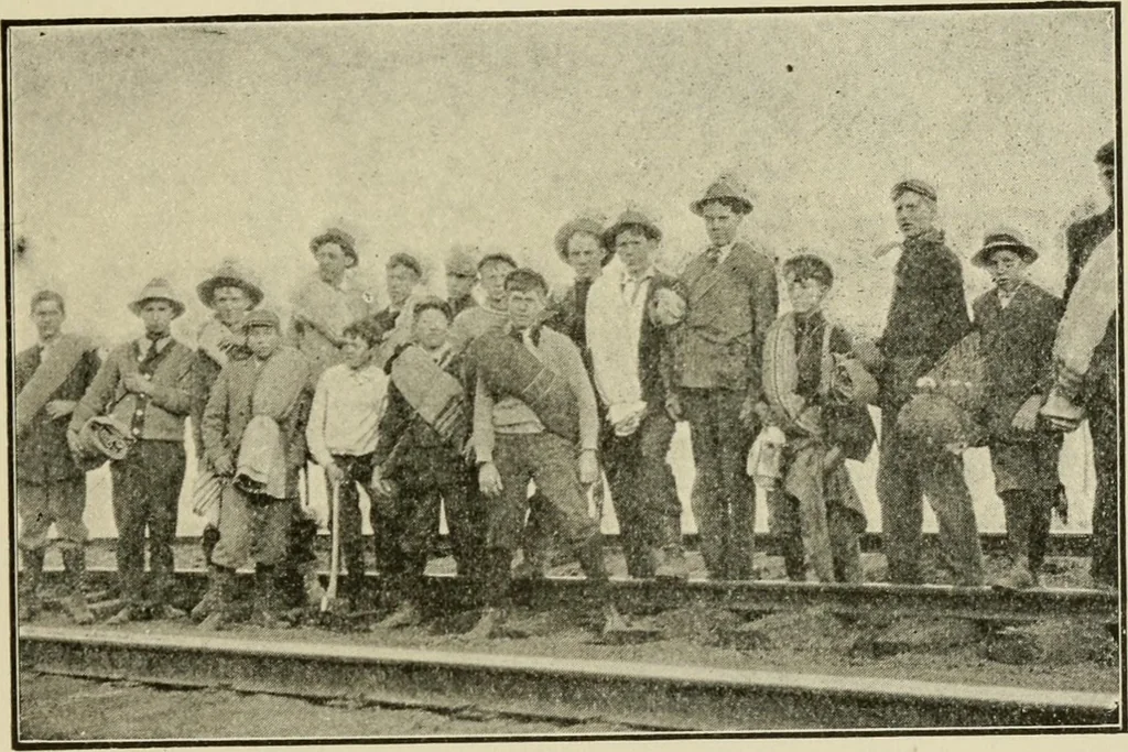 An illustration from Social activities for men and boys, 1913, leaf 268
