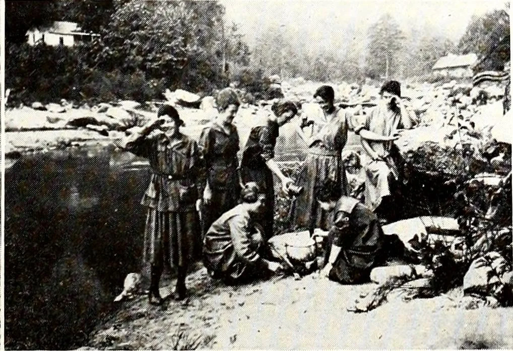 An illustration from Southern textile bulletin, 1911, leaf 102