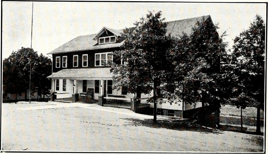 An illustration from Southern textile bulletin, 1911, leaf 105