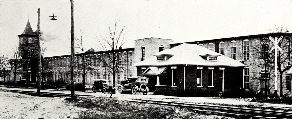 An illustration from Southern textile bulletin, 1911, leaf 198