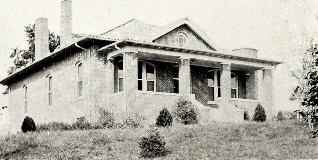An illustration from Southern textile bulletin, 1911, leaf 199