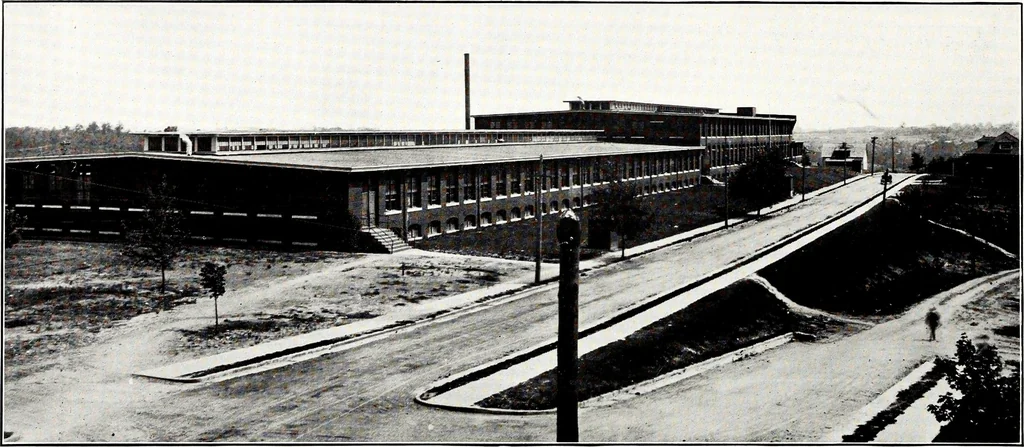 An illustration from Southern textile bulletin, 1911, leaf 45