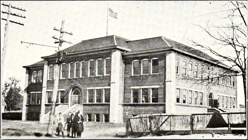 An illustration from Southern textile bulletin, 1911, leaf 132