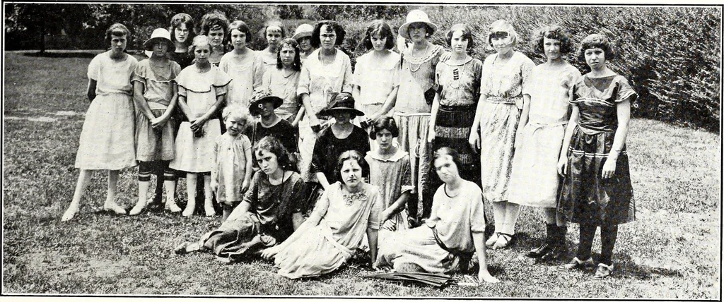 An illustration from Southern textile bulletin, 1911, leaf 158